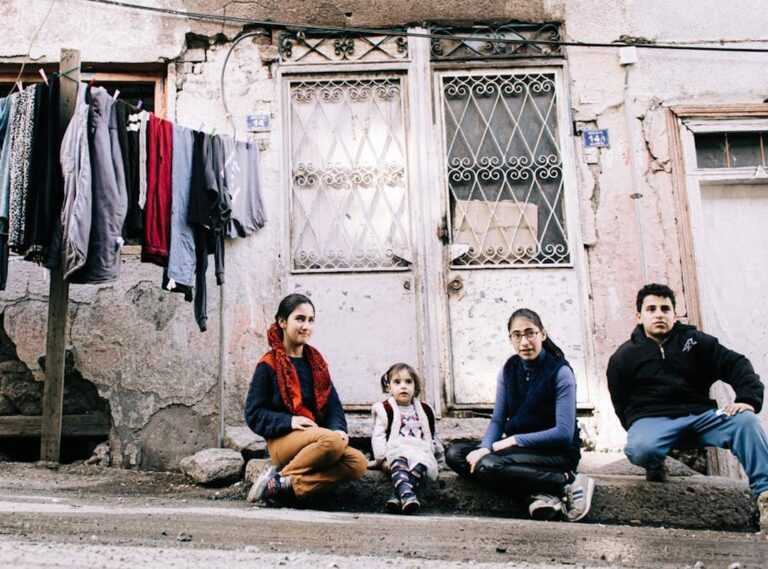 How Sandiro Qazalcat Life